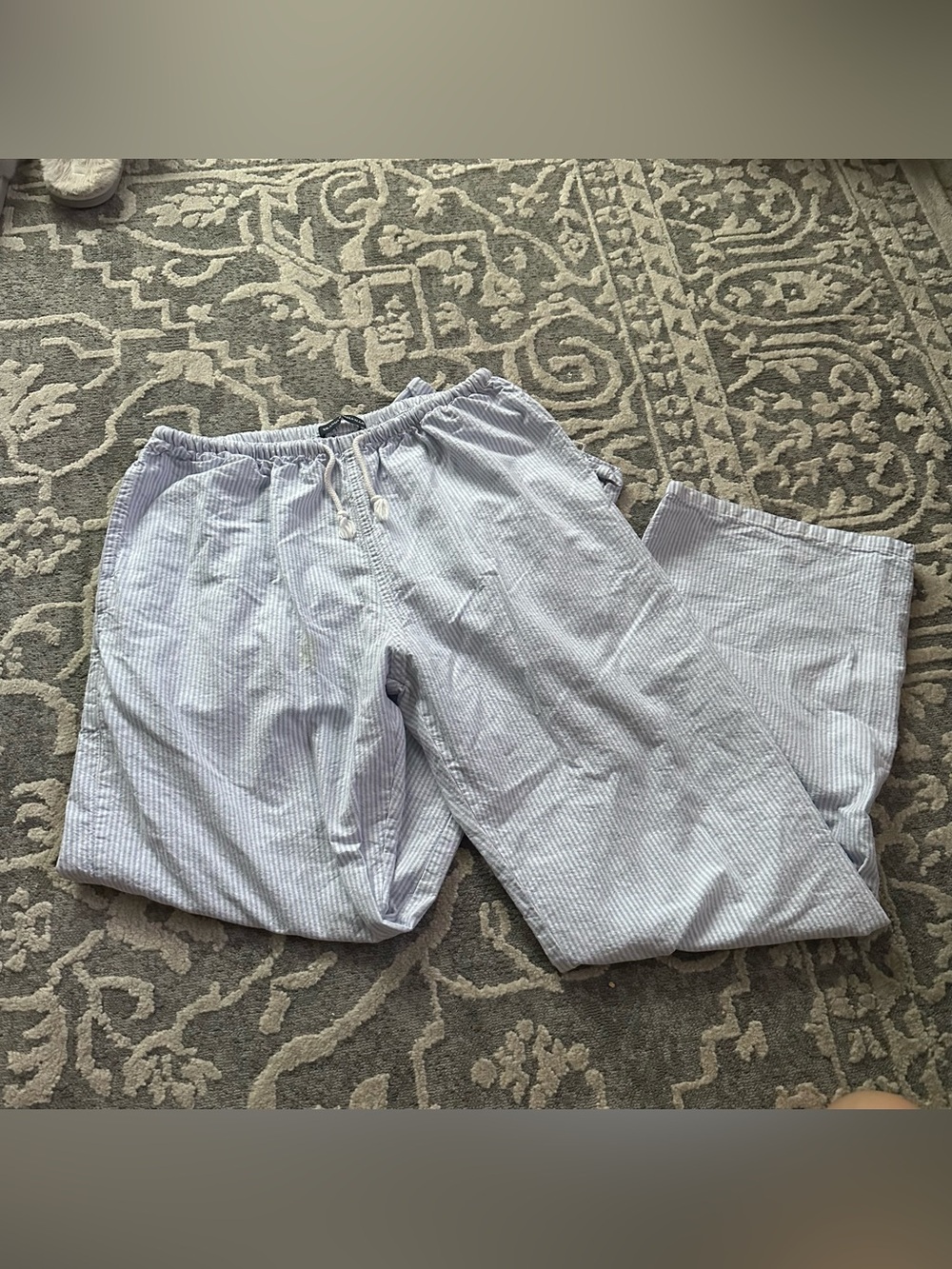 Brandy Melville pinstrip drawstring pants